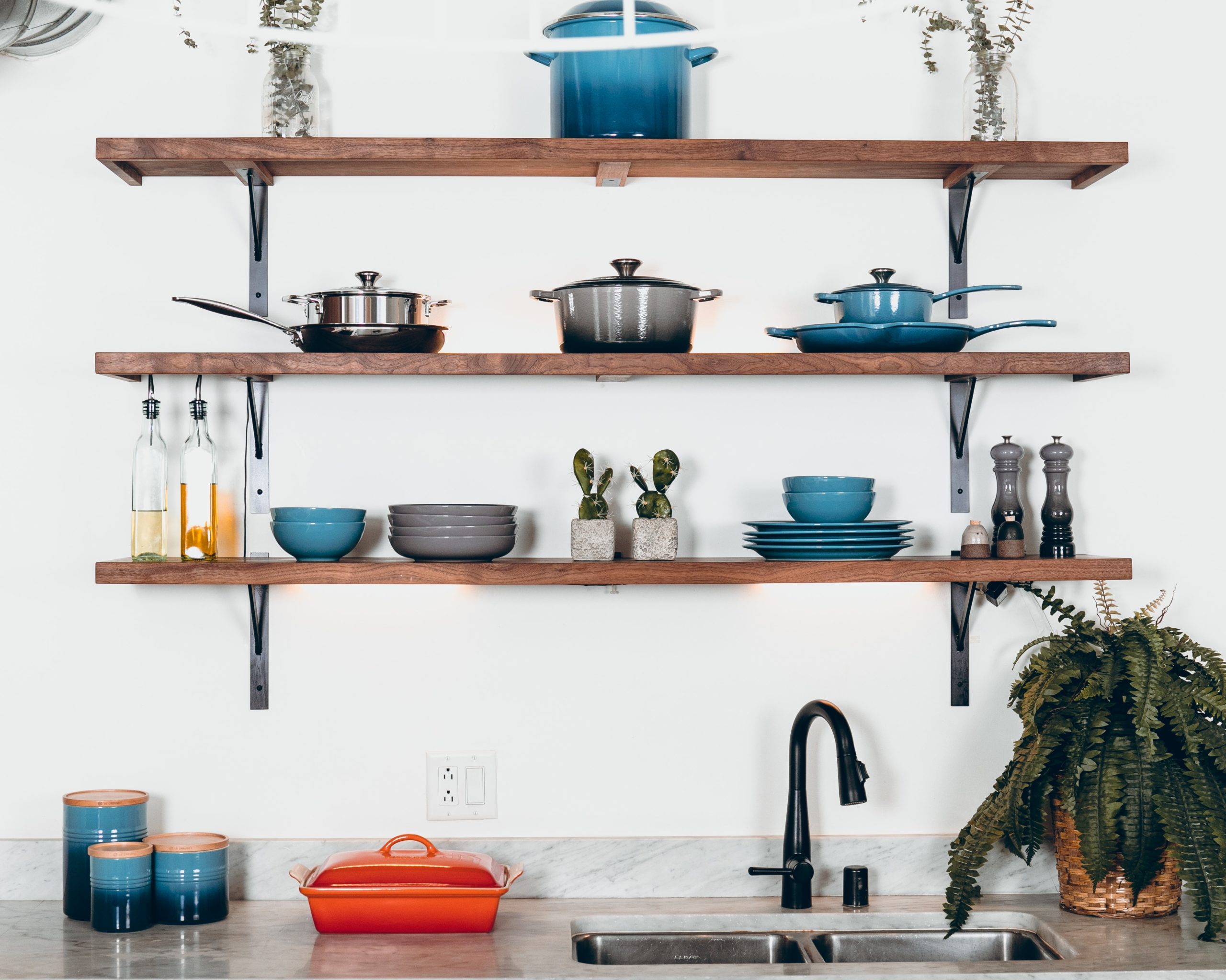 Open shelving in a kitchen 